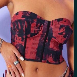 PrettyLittleThing Red and Black Printed Crop Top